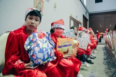 LINE_ALBUM_651214-RF-กลุ่มธุรกิจประกันSCB-มอบของขวัญเด็ก_6