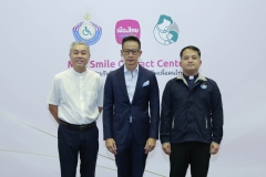 LINE_ALBUM_670510-RF-เปิดศูนย์ปฏิบัติการ-Smile-Contact-Center_240510_9